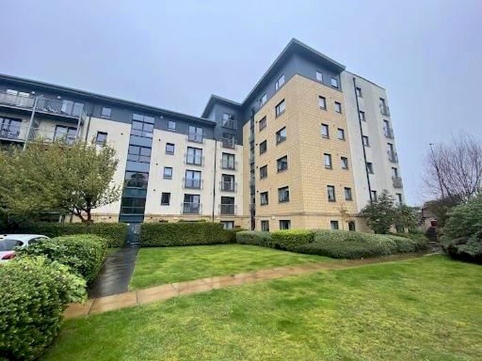 2 Bedroom Flat To Rent In Newhaven Road, Edinburgh, EH6