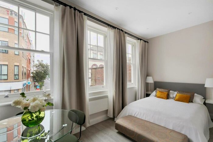 1 Bedroom Flat To Rent In Rye Lane, London, SE15