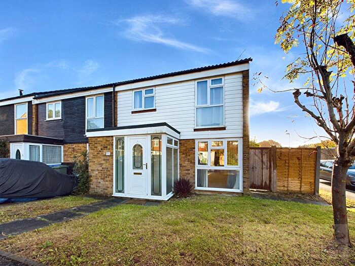 3 Bedroom House To Rent In Thelton Avenue, Broadbridge Heath, RH12