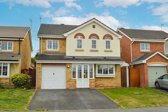 4 Bedroom Detached House For Sale In Smore Slade Hills, Oadby, Leicester, LE2