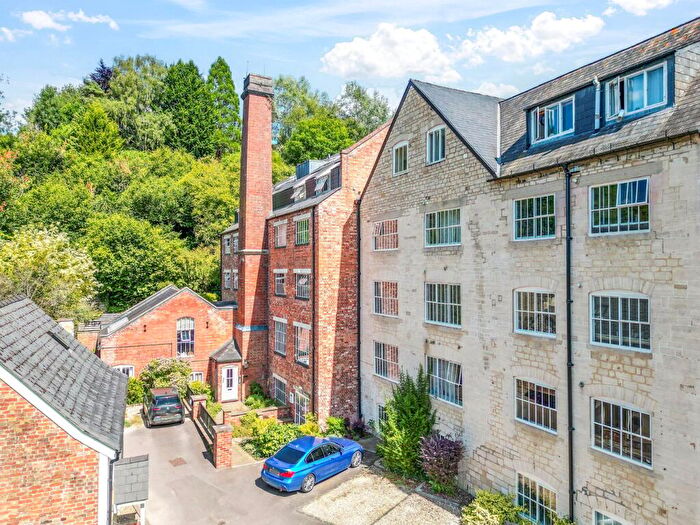 3 Bedroom Apartment For Sale In Dunkirk Mills, Inchbrook, GL5