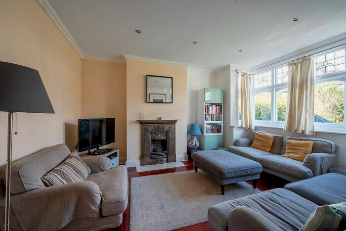 4 Bedroom Semi-Detached House To Rent In Poplar Road, Merton Park, London, SW19