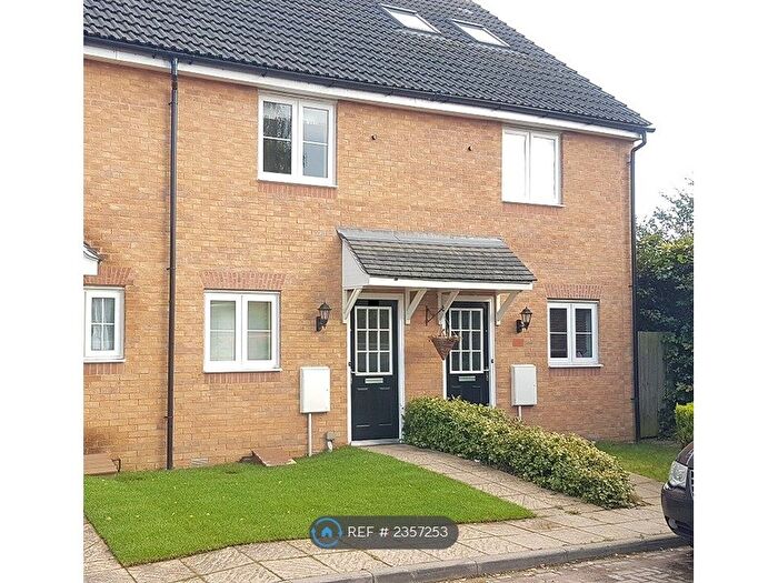 2 Bedroom Terraced House To Rent In Franklins, Maple Cross, Rickmansworth, WD3