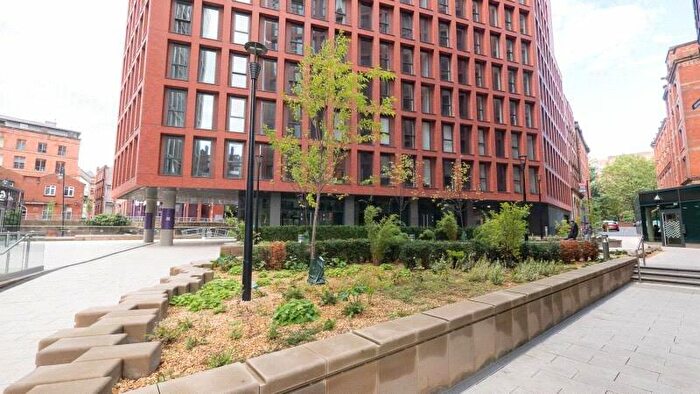 1 Bedroom Apartment To Rent In Manchester New Square, Whitworth Street, Manchester, M1