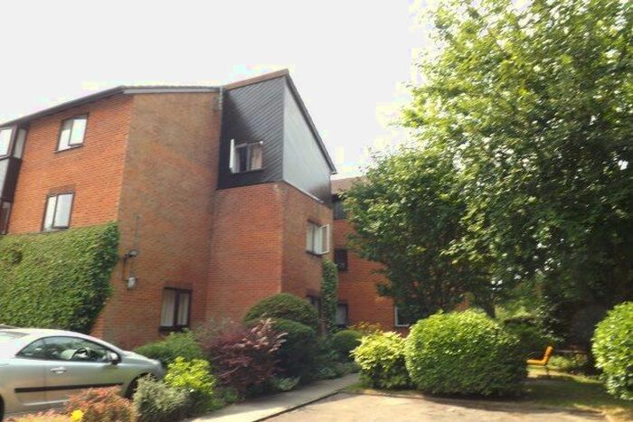 1 Bedroom Flat To Rent In Clarendon Road, Luton, LU2