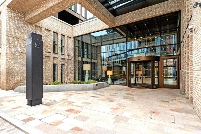 1 Bedroom Apartment To Rent In Victoria Residence, Silvercroft Street, Manchester, M15