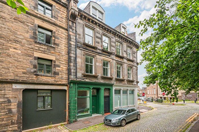 1 Bedroom Flat For Sale In / Water Street, The Shore, Edinburgh, EH6