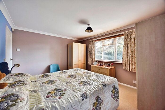 3 Bedroom Bungalow For Sale In Fauchons Close, Bearsted, Maidstone, Kent, ME14