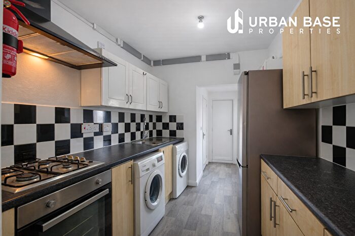 1 Bedroom Terraced House To Rent In Richmond Road, Grays, RM17