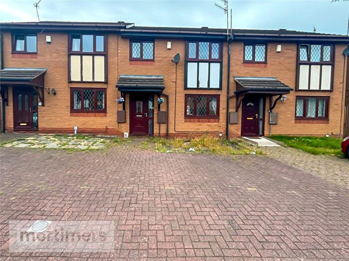 3 Bedroom Terraced House To Rent In New Wellington Close, Blackburn, Lancashire, BB2