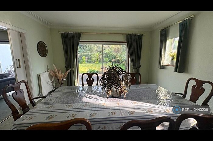 4 Bedroom Detached House To Rent In Whitelodge, Pinner, HA5
