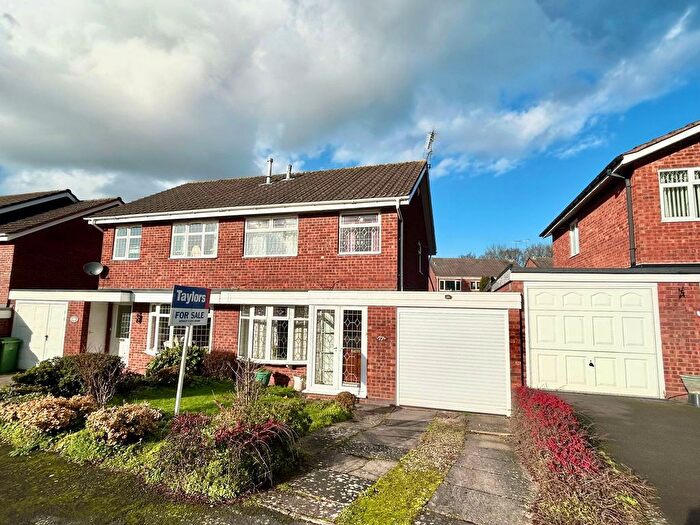 3 Bedroom Semi Detached House For Sale In Chaffinch Close, Northway, Sedgley, DY3