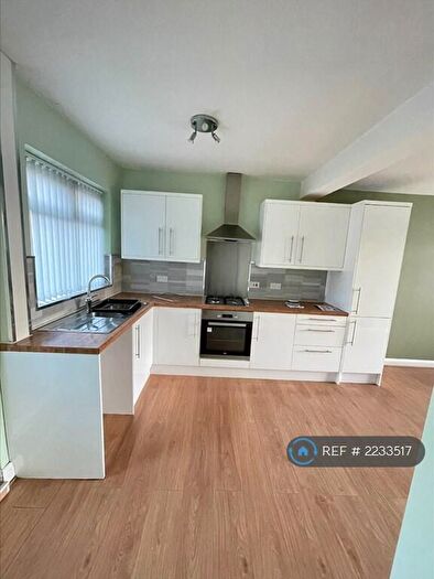 3 Bedroom Semi-Detached House To Rent In Wilson Drive, Rotherham, S65