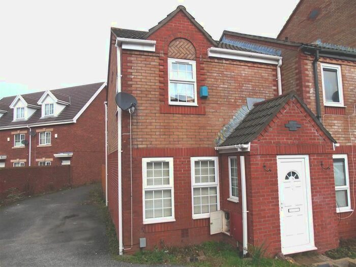 2 Bedroom Property To Rent In Walton Place, City Gardens, Cardiff, CF11