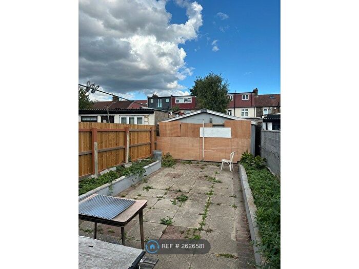 3 Bedroom Terraced House To Rent In Belvedere Road, London, E10