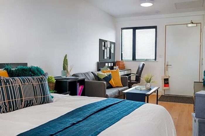 Studio To Rent In Myrtle Parade, Edge Hill, Liverpool, L7