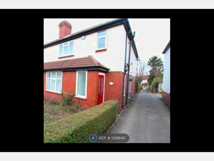 3 Bedroom Semi-Detached House To Rent In Warminster Road, Sheffield, S8