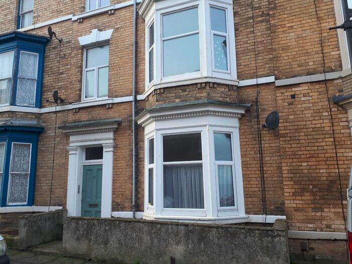 2 Bedroom Flat To Rent In Amber Street, Saltburn-By-The-Sea, TS12