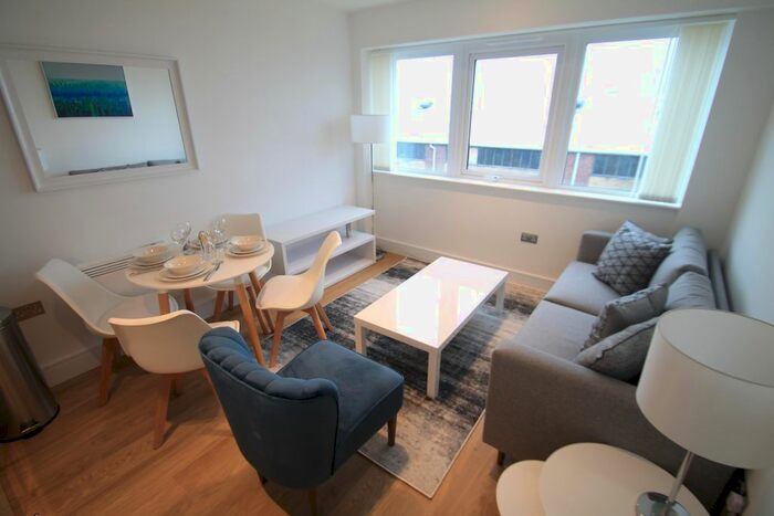 1 Bedroom Flat To Rent In Laporte Way, Luton, LU4