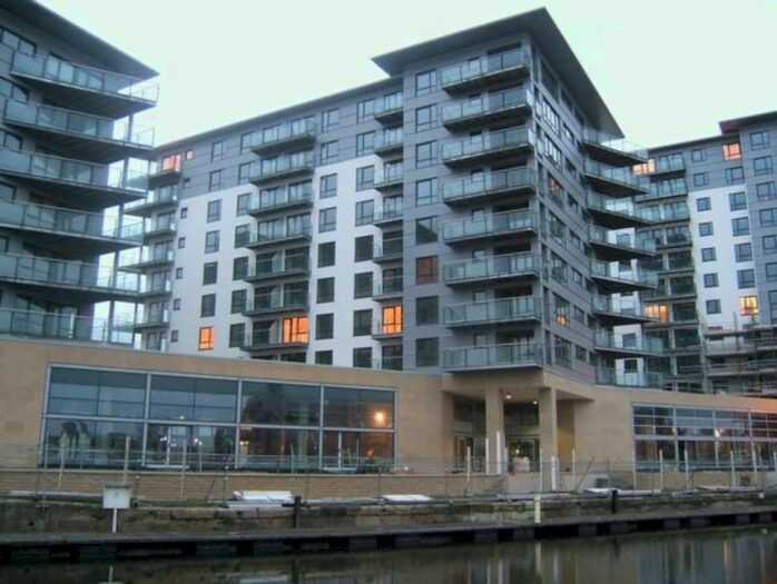 1 Bedroom Flat To Rent In Crozier House, Clarence Dock, LS10