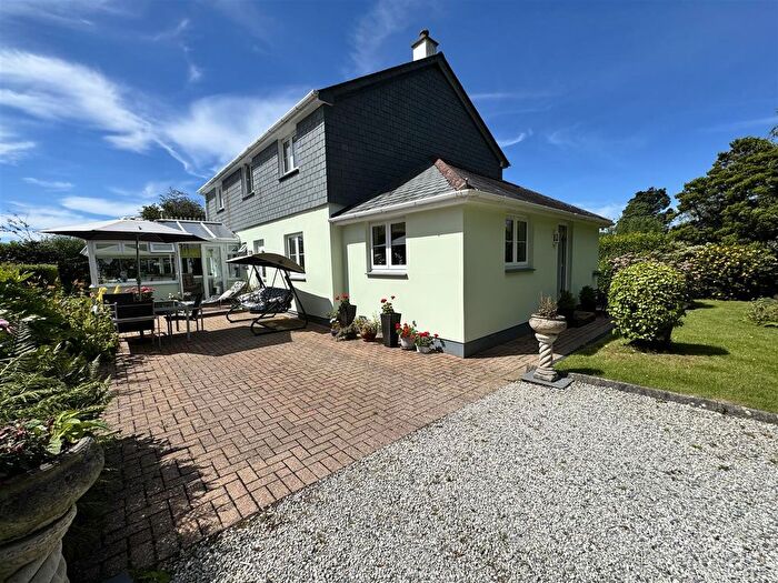 4 Bedroom Detached House For Sale In Halt Road, Goonhavern, TR4