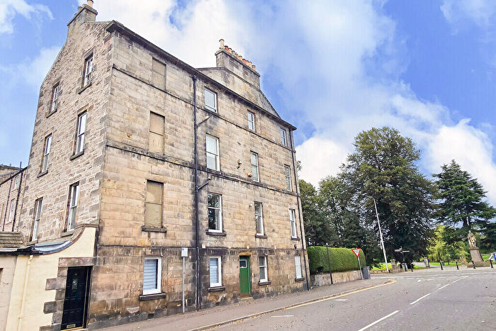 2 Bedroom Apartment For Sale In King Street, Perth, PH2