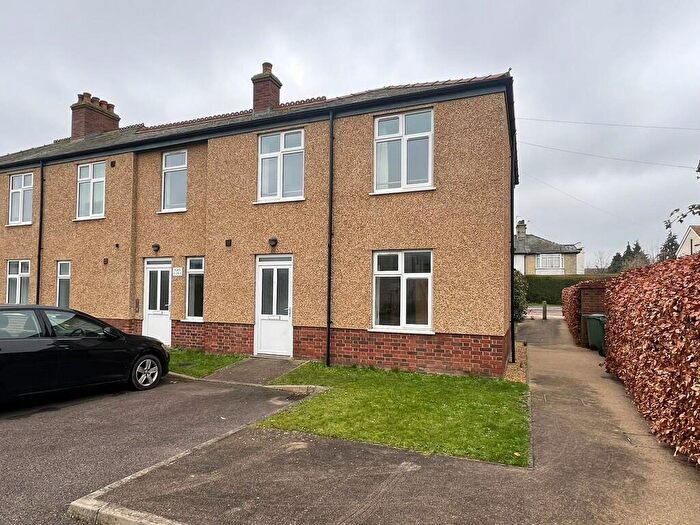 1 Bedroom Flat To Rent In Shelford House, Trumpington, Cambridge, CB2