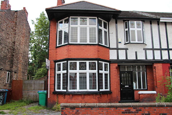 5 Bedroom Property To Rent In Kedleston Avenue, Victoria Park, £pppw, M14