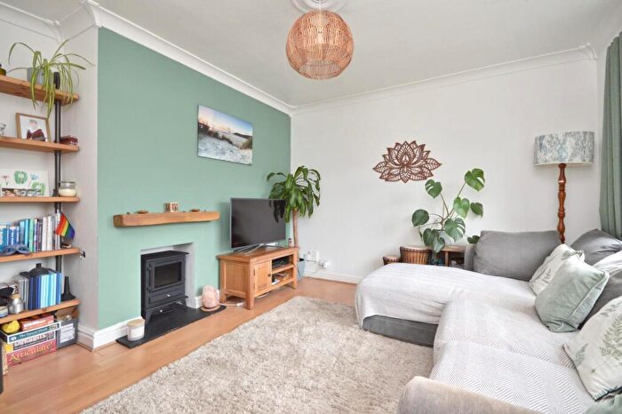 3 Bedroom End Of Terrace House For Sale In Rudgewood Close, Bristol, BS13