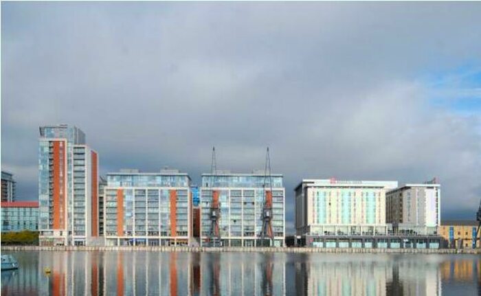 3 Bedroom Apartment To Rent In Capital East Building, Western Gateway, Royal Victoria Docks, Excel, London, E16