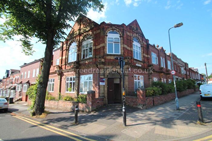 2 Bedroom Flat To Rent In Exeter Road, Selly Oak, B29