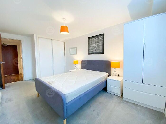 2 Bedroom Flat To Rent In Madison House Wrentham Street Birmingham, B5