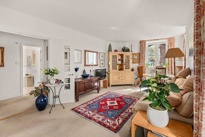2 Bedroom Flat For Sale In Kipling House, Villiers Street, WC2N
