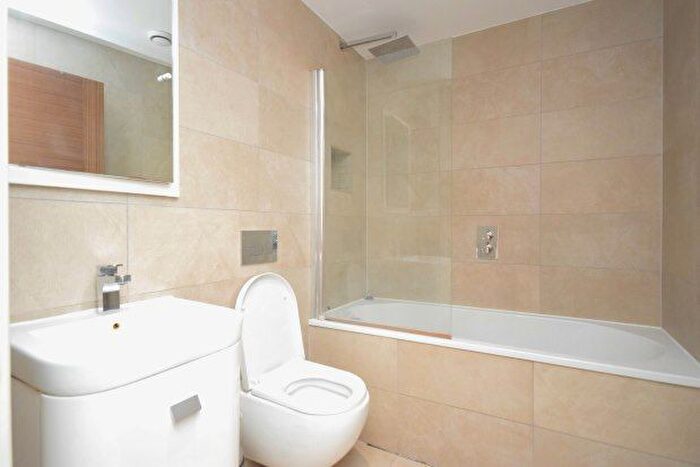 2 Bedroom Flat To Rent In Clifford Street, York, YO1