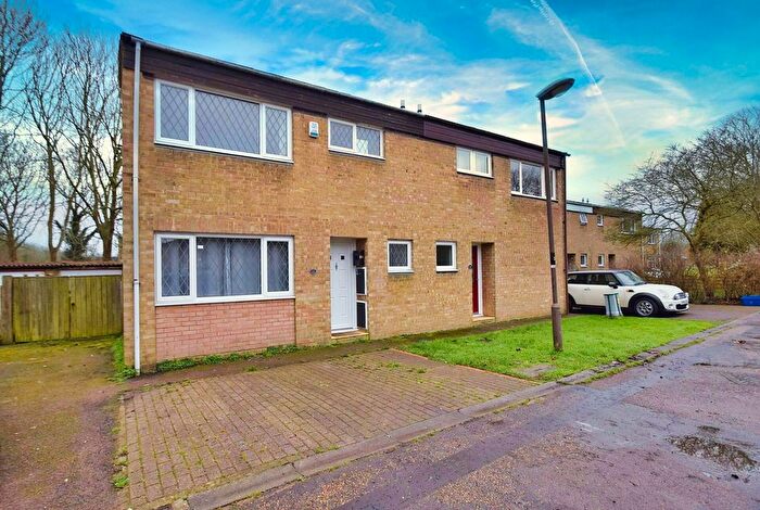 3 Bedroom Property To Rent In Creslow Court, Stony Stratford, MK11