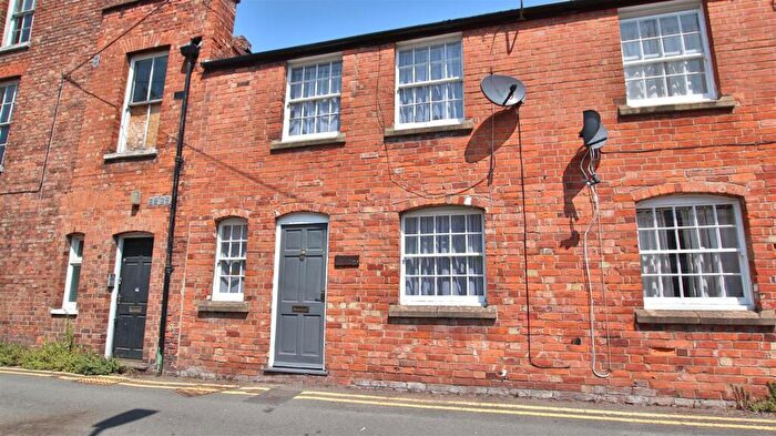 2 Bedroom Cottage For Sale In Trinity Street, Tewkesbury, GL20