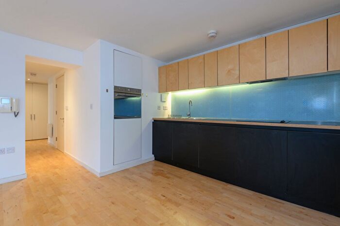 2 Bedroom Flat For Sale In Saxton, The Avenue, LS9