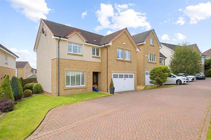 4 Bedroom Detached House For Sale In Manor Gardens, Dunfermline, KY11