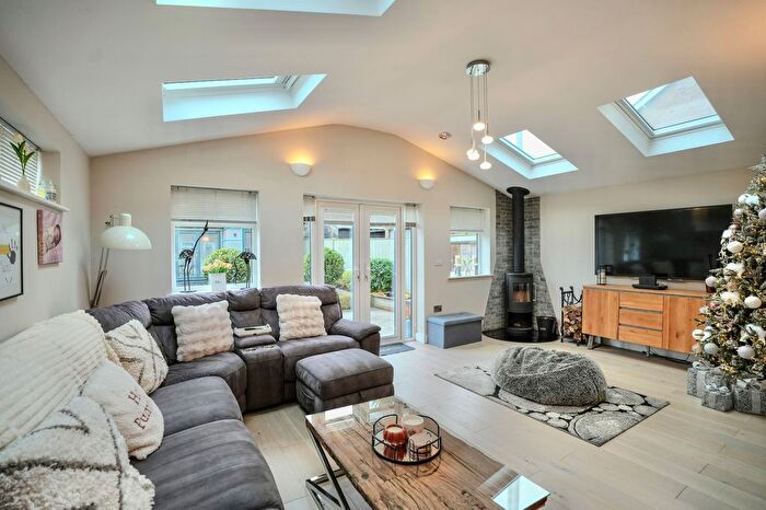 4 Bedroom Semi Detached House For Sale In Hazel Avenue, Sheringham, NR26