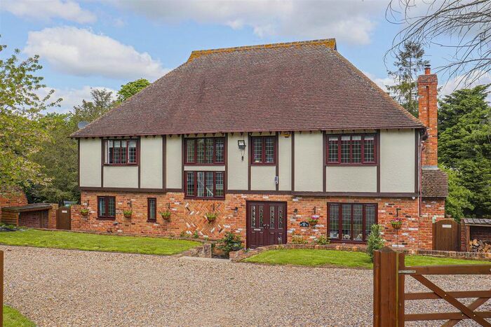 5 Bedroom Detached House For Sale In High Street, Roydon, Harlow, CM19