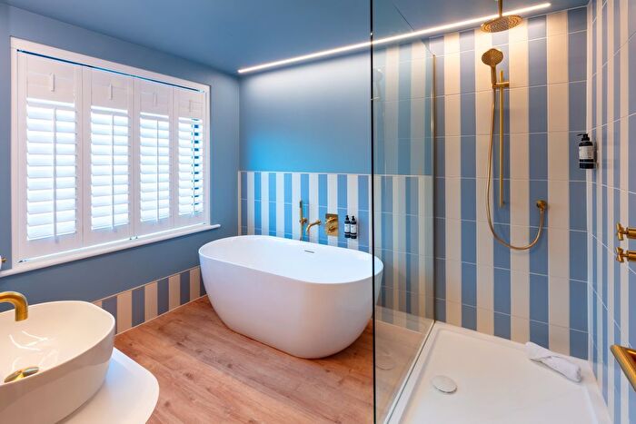 1 Bedroom Studio To Rent In Sea Space Watergate Road, Newquay, TR7