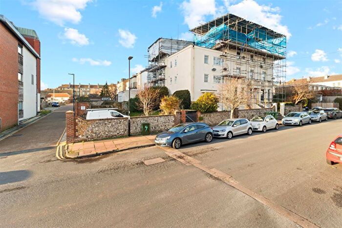 Studio For Sale In Arundel House, Hartfield Road, Eastbourne, BN21
