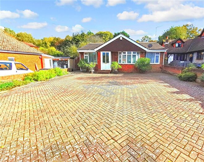 4 Bedroom Detached Bungalow For Sale In Stakes Hill Road, Waterlooville, Hampshire, PO7