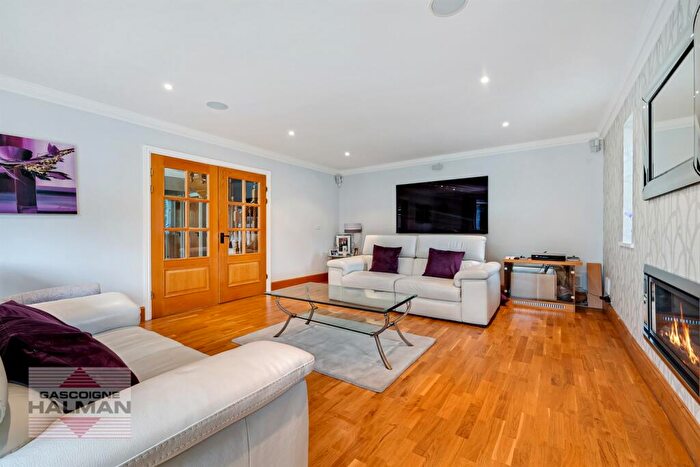 4 Bedroom Detached House For Sale In Pigginshaw Cottage, Altrincham Road, Wilmslow, SK9