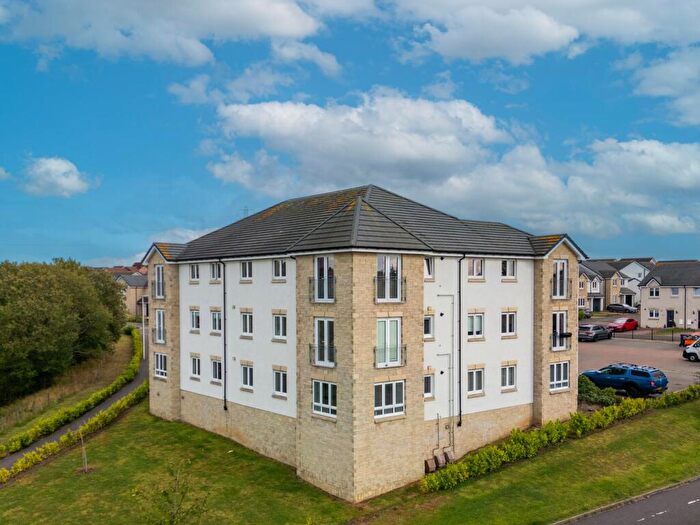 2 Bedroom Flat For Sale In Blane Crescent, Dunfermline, KY11