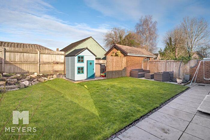 2 Bedroom Bungalow For Sale In Kestrel Court | Ringwood |, BH24