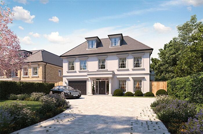 5 Bedroom Detached House For Sale In Woodside Road, Cobham, KT11
