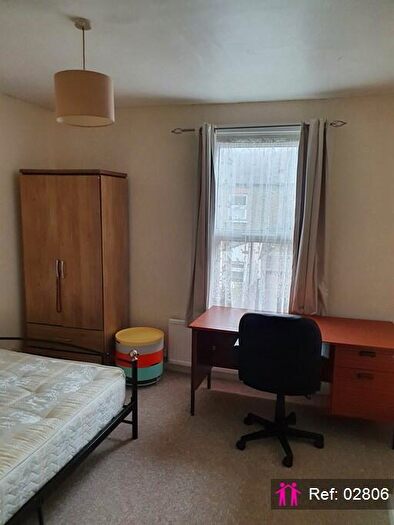4 Bedroom Property To Rent In Leonard Street, London, E16
