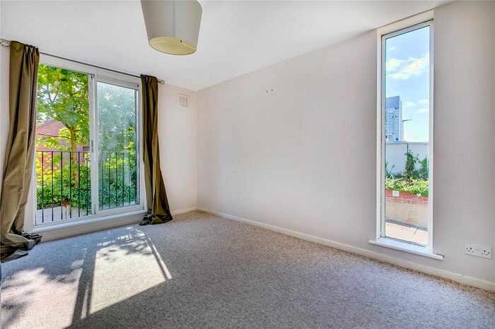 1 Bedroom Flat To Rent In Wellington Lodge, A Denton Street, SW18
