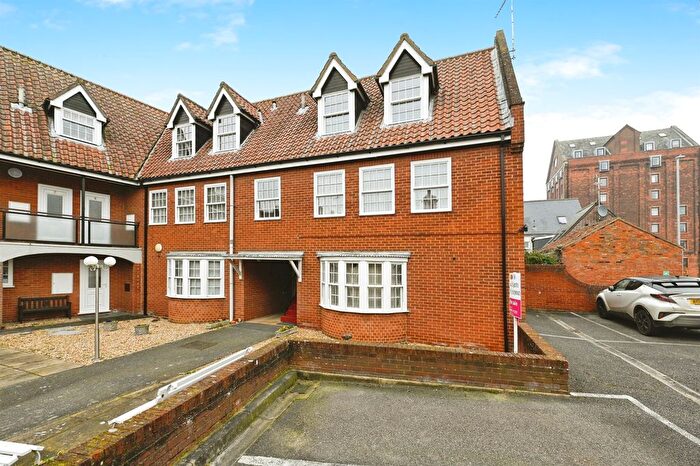 2 Bedroom Flat To Rent In Jubilee Court, King's Lynn, PE30